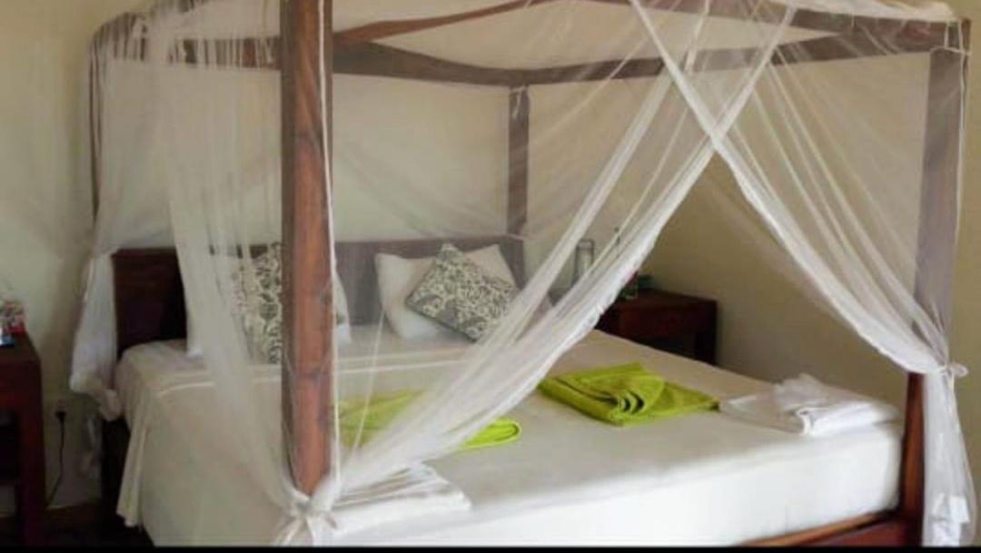Beach House Kalukatiya - Family Villa, Seaview Room, Garden Room Dikwella Dış mekan fotoğraf